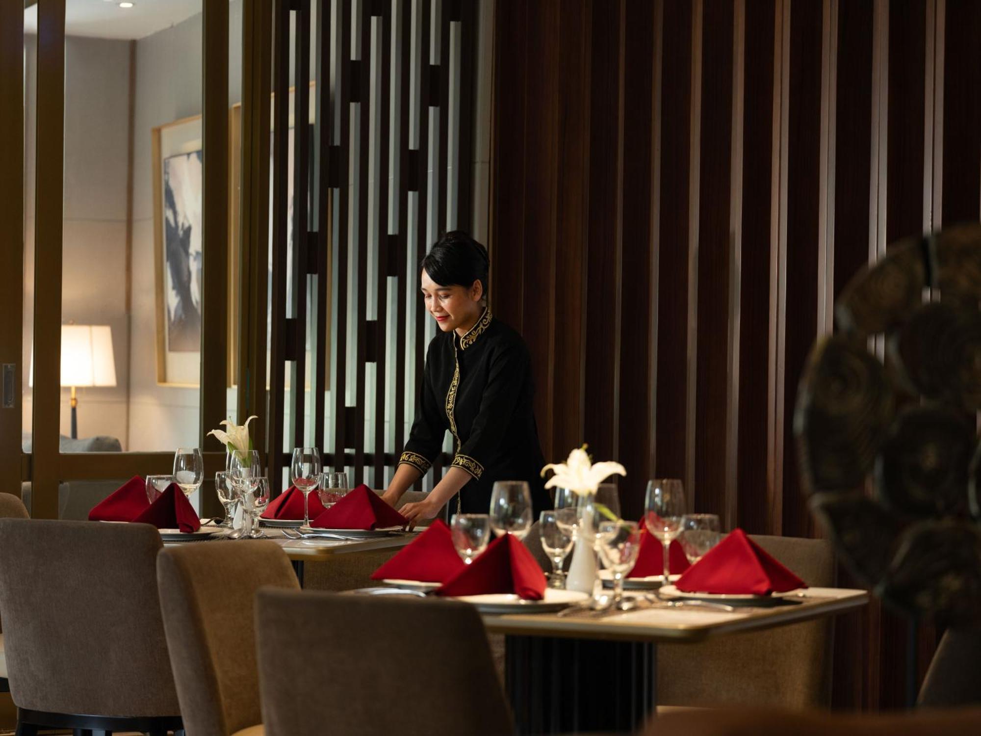 Hotel Santika Premiere Gubeng Surabaja Zewnętrze zdjęcie