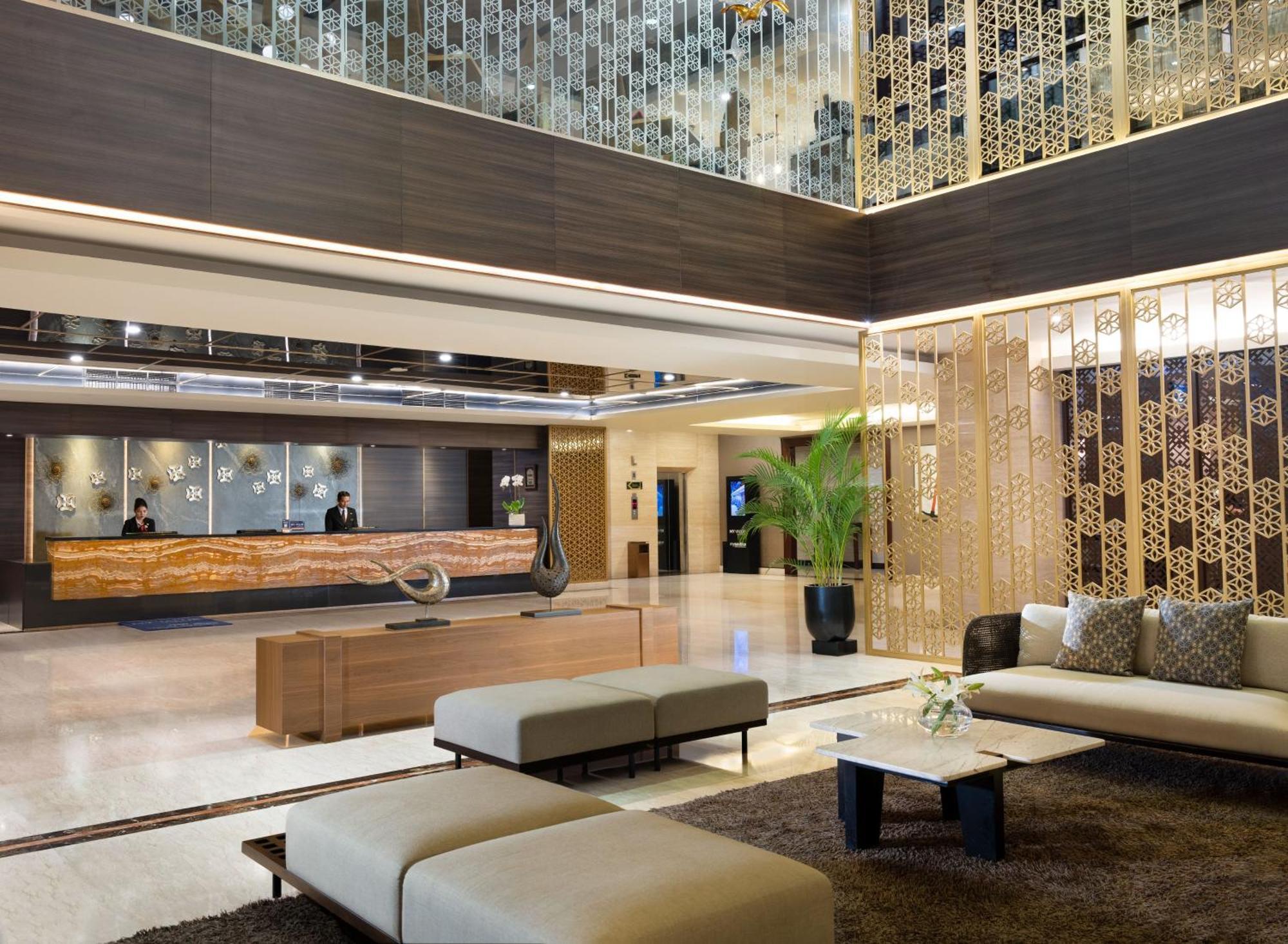 Hotel Santika Premiere Gubeng Surabaja Zewnętrze zdjęcie